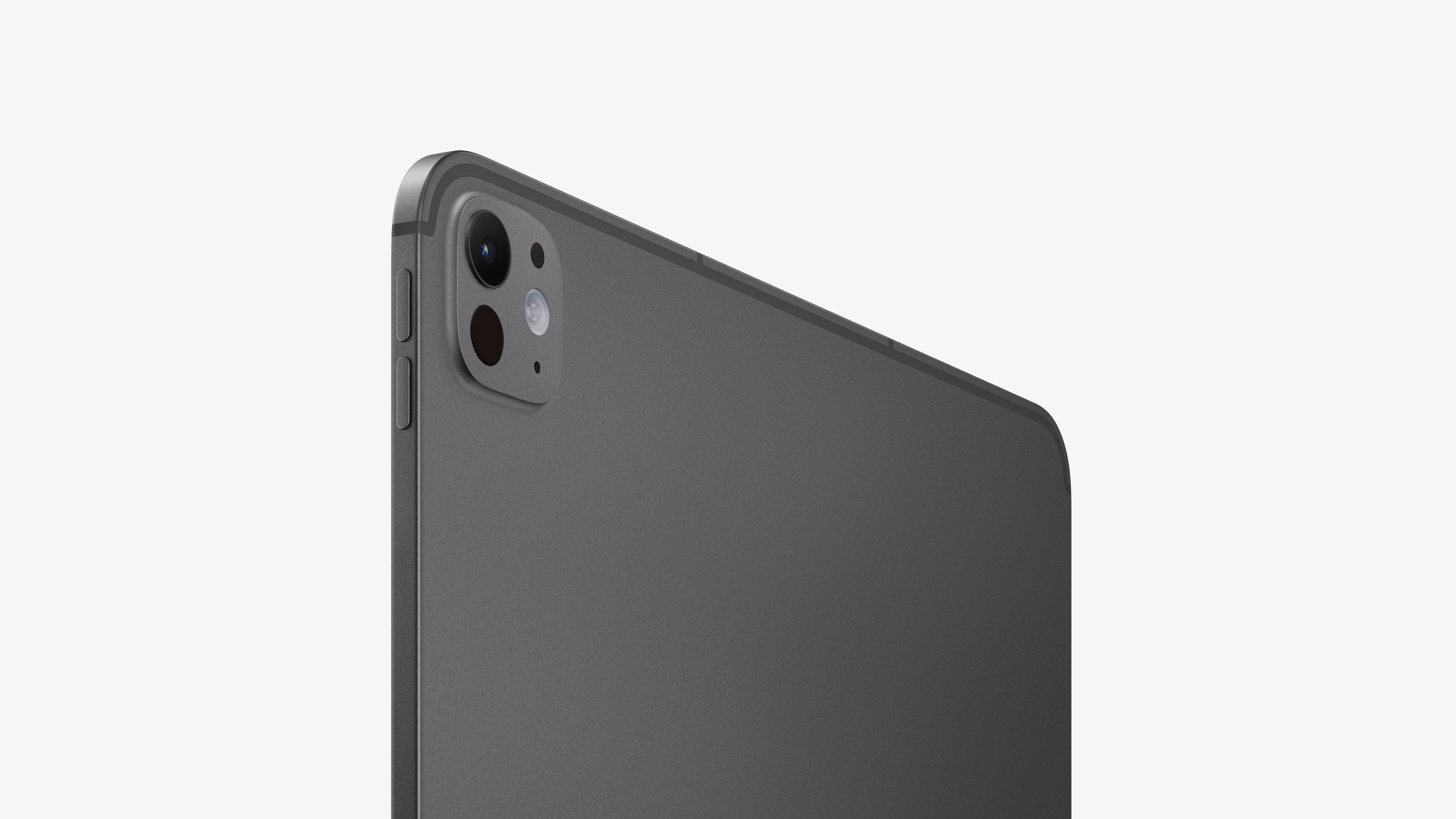 iPad Pro 13 pouces M4 Noir sidéral détail caméra